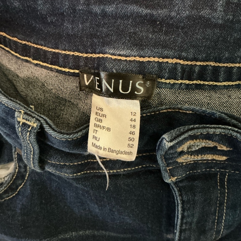 VENUS Indigo Denim Shorts